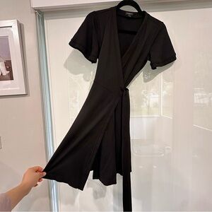 Ann Taylor Petite Black Wrap Dress size 6P